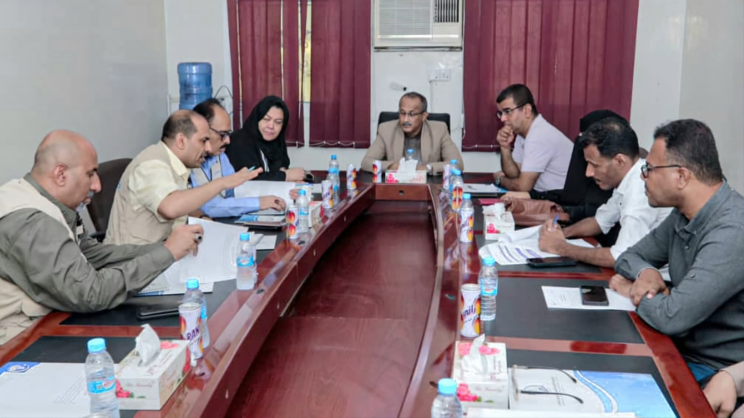 وفد أممي يزور صندوق النظافة بساحل حضرموت ويبحث دعم مشاريع تحسين الخدمات والبنية التحتية