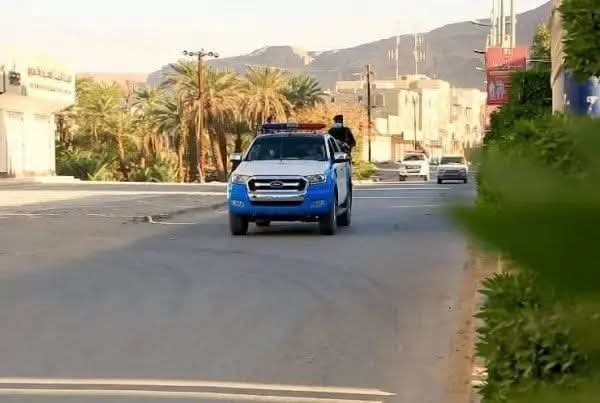 شرطة سيئون تداهم وكر دعارة في حي السحيل وتضبط 12 متهماً بينهم نساء