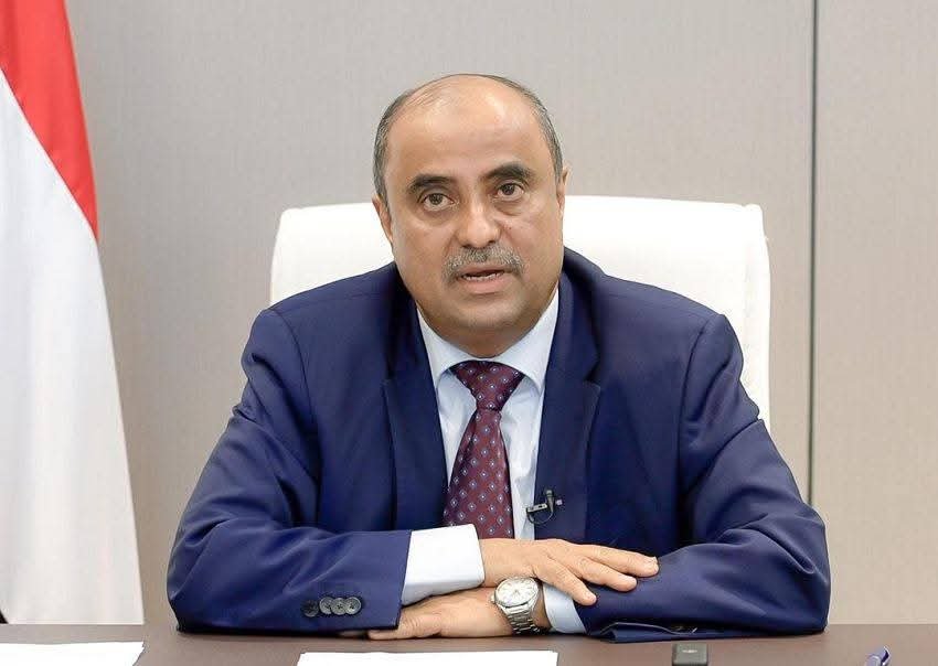 رئيس الوزراء: دعم حكومي كامل لإنجاح خطة حضرموت للتنمية الاقتصادية والاجتماعية 2025-2029