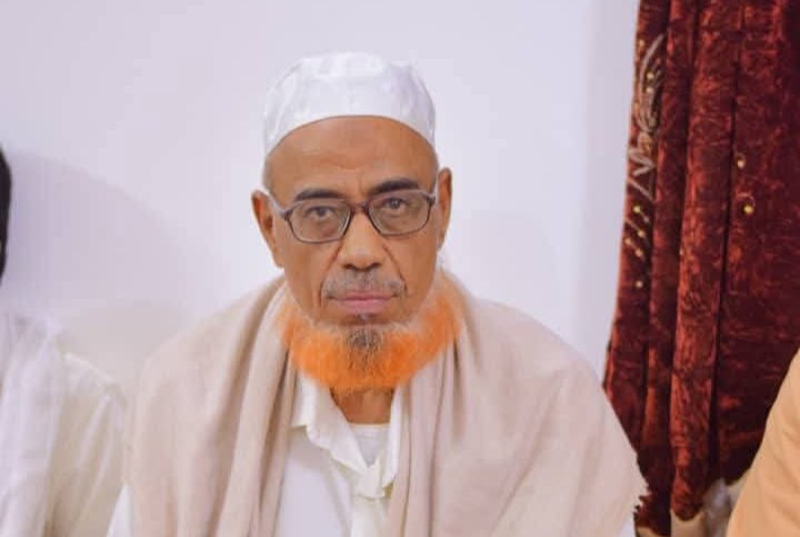 دعوات لضبط حرم مطار سيئون ووضع علامات تنظيمية حفاظاً على سلامة الطيران