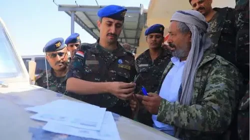 أمن مأرب ينجح في استعادة سيارة مسروقة خلال ساعات في إنجاز أمني متميز