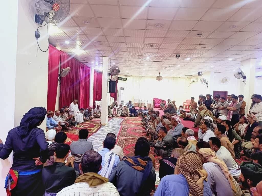 قبيلة العوابثة تدين جريمة اختطاف وقتل أحد أبنائها وتطالب بسرعة ضبط الجناة وتحقيق العدالة
