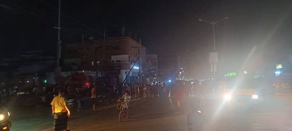 احتجاجات وقطع طرقات في الممدارة بعد تعيين مدير جديد لقسم الشرطة