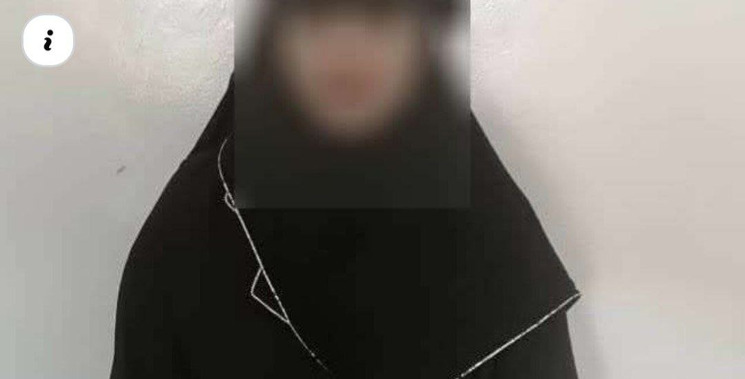 أمن عدن ينجح في القبض على امرأة متهمة بسرقة مجوهرات الطالبات بالمدارس الأهلية