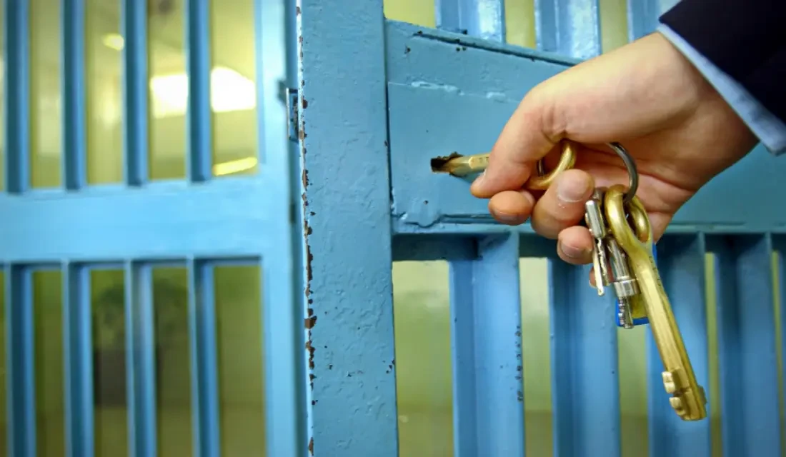 مصلحة التأهيل والإصلاح: إفراج عن 14 نزيلاً واستقبال 39 آخرين في عدد من المحافظات