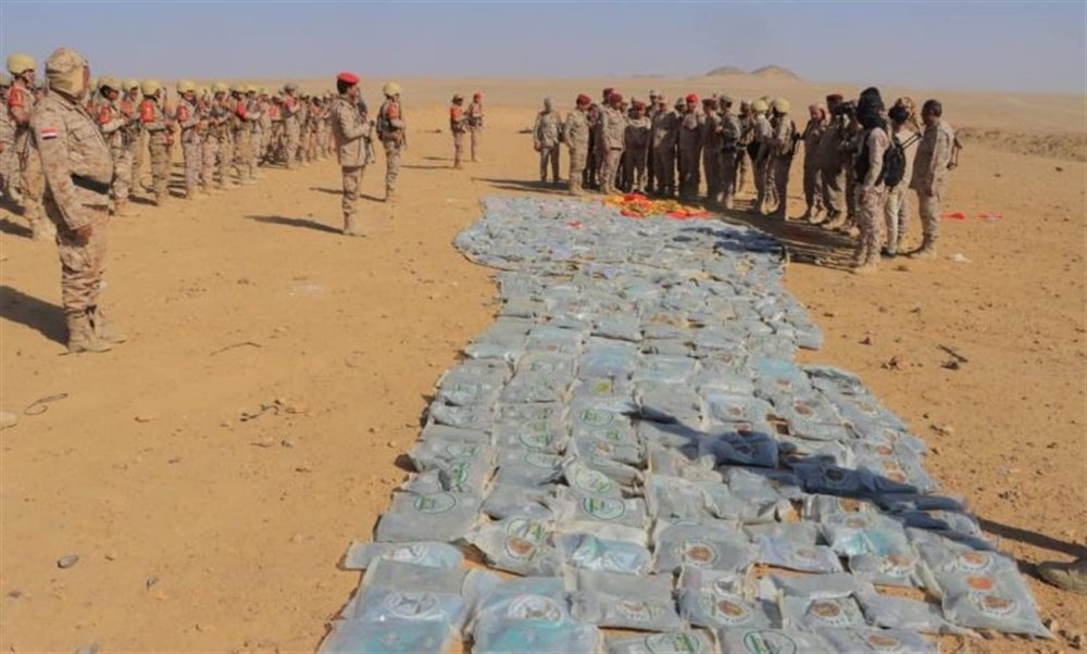 الجيش يعلن إحباط تهريب شحنة ضخمة من الممنوعات في صحراء الجوف