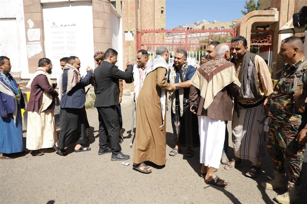 وفد المجلس الأعلى للمقاومة يزور جرحى تعز ويحثّ الجهات الرسمية على سرعة تلبية مطالبهم