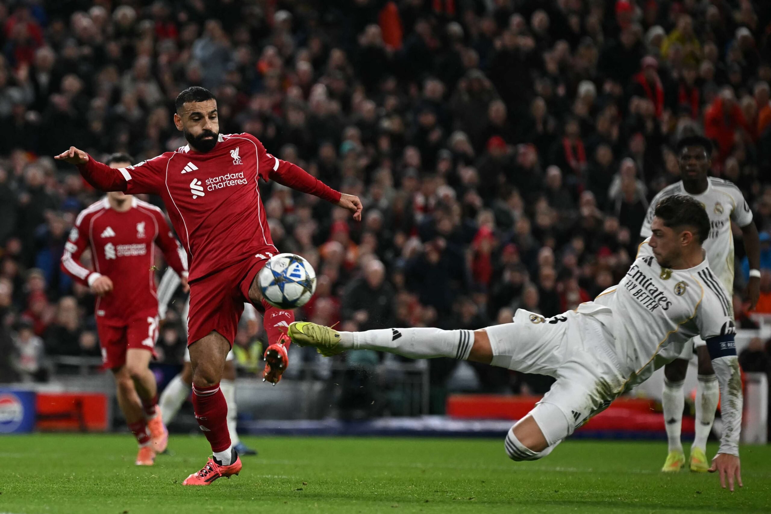 ليفربول يحسم القمة الأوروبية أمام ريال مدريد بهدف نظيف في أنفيلد