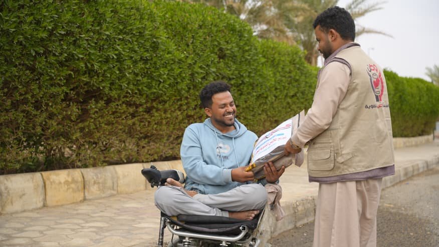 مؤسسة وطن توزّع أكثر من 6 ألف بدلة شتوية للمرابطين في الجبهات ضمن مشروع “كسوة الشتاء”