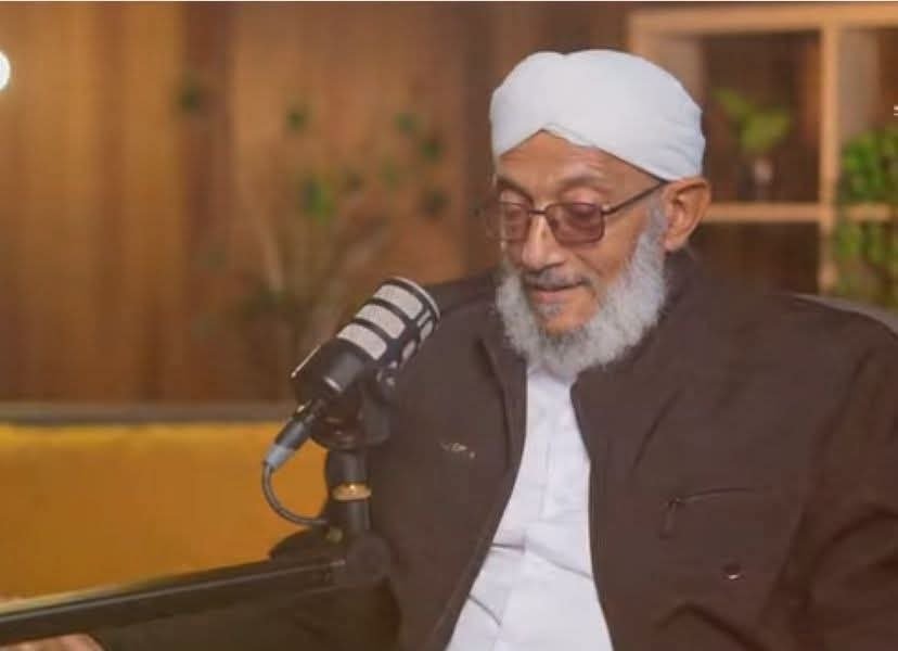 وفاة الداعية اليمني محمد المقرمي في مكة المكرمة بعد مسيرة دعوية حافلة