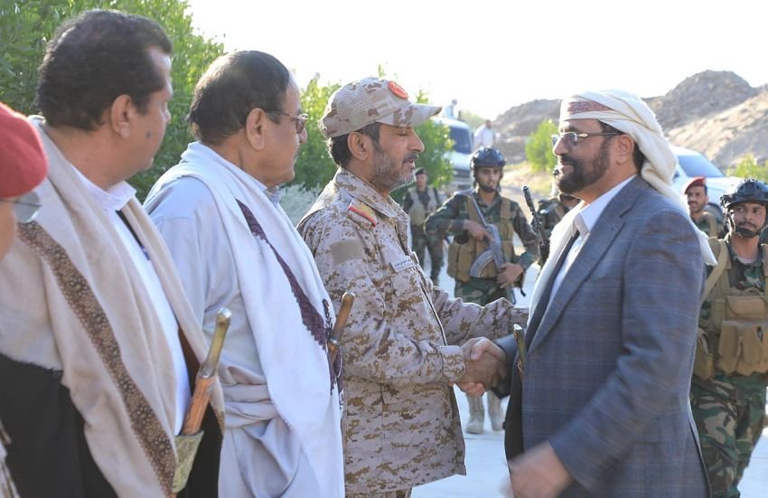 عودة عضو مجلس القيادة الرئاسي اللواء سلطان العرادة إلى مأرب بعد جولة دبلوماسية ناجحة