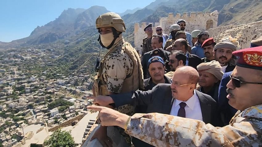 رئيس مجلس النواب يزور تعز ويقف على أوضاعها الميدانية والإنسانية