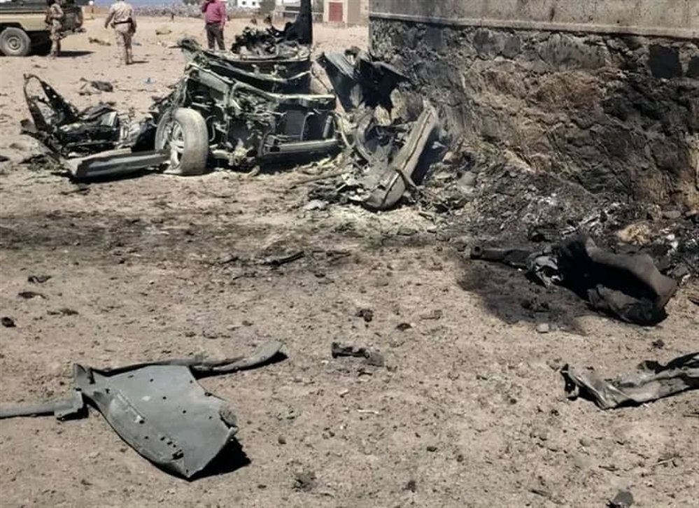 انفجار عبوة ناسفة بسيارة مفخخة بالقرب من مقر أمني في التربة بتعز