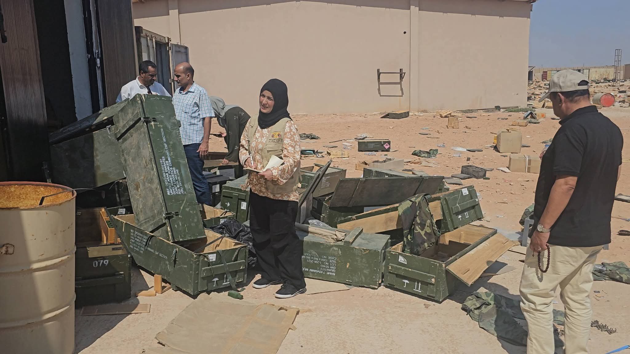 اللجنة الوطنية للتحقيق تُنهي إجراءات الفحص الميداني لمواقع احتجاز سابقة في ساحل حضرموت