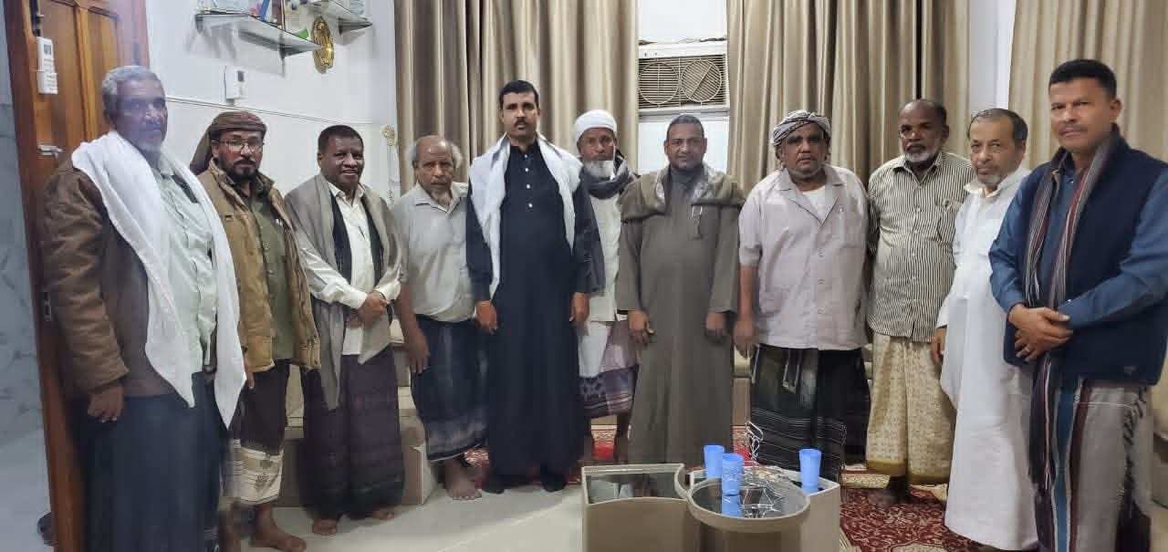 يلتقي عضو هيئة رئاسة المجلس حضرموت الوطني الأستاذ الدكتور عبدالله رمضان باجهام عدداً من الشخصيات الاجتماعية.