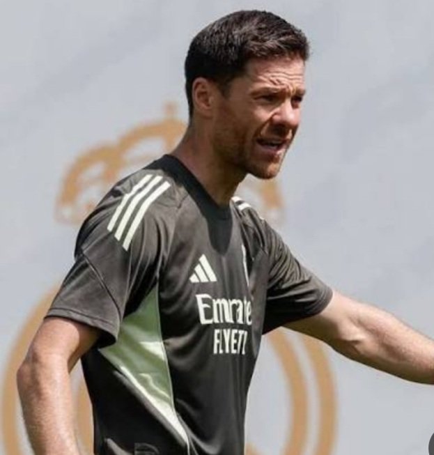 رسمياً.. ريال مدريد يعلن إقالة ألونسو