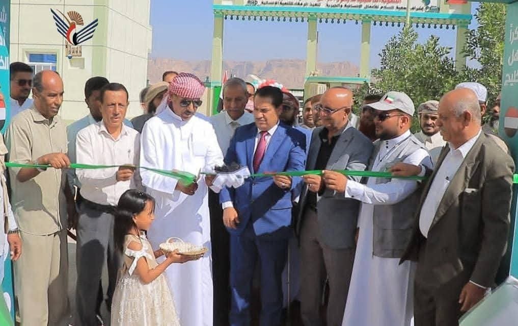 الوكيل بارباع يفتتح قرية السلام الكويتية الثالثة للأيتام والأرامل بوادي حضرموت