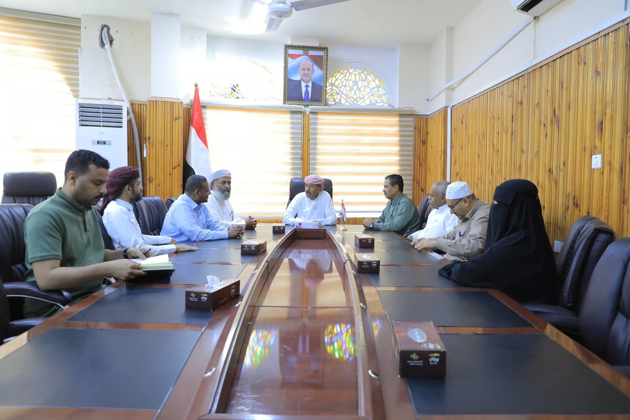 الوكيل بارباع ومجلس حضرموت الوطني يؤكدان توحيد الجهود لنيل حقوق المحافظة