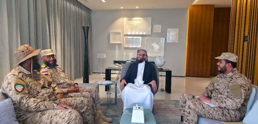 المحرّمي يناقش مع قيادة المنطقة العسكرية الأولى الأوضاع الأمنية في وادي حضرموت