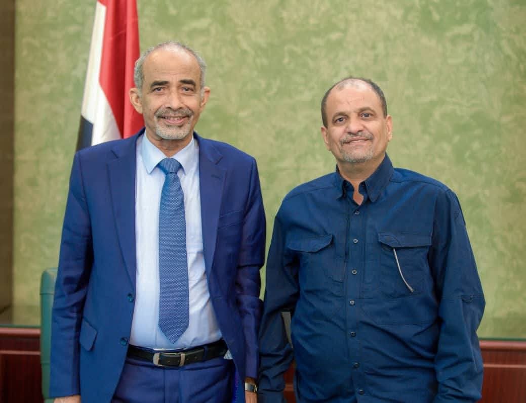 تحركات رفيعة لتعزيز الأمن.. مكافحة الإرهاب تتصدر أجندة القيادة في اليمن