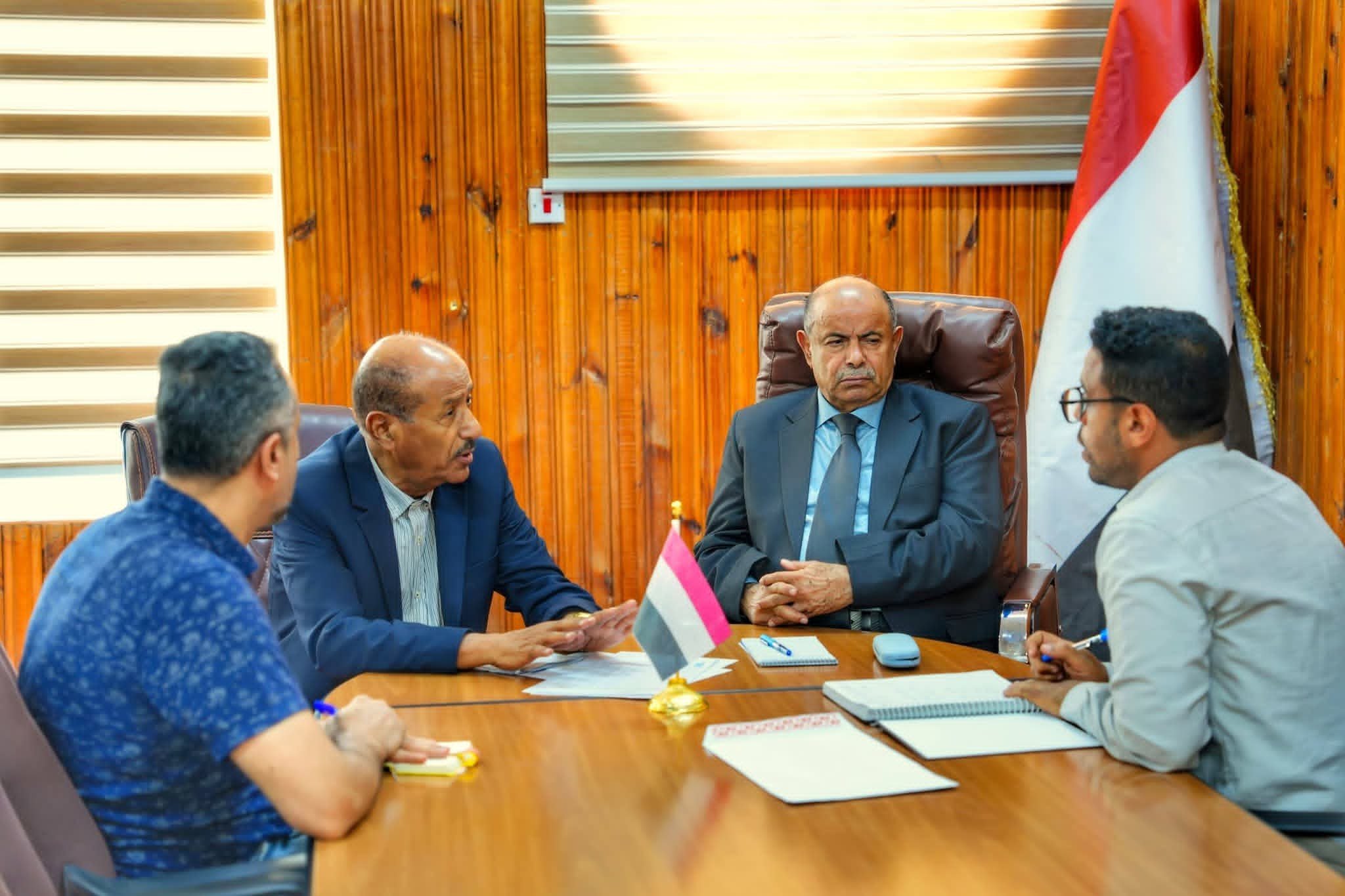الخنبشي يبحث مع برنامج الأمم المتحدة الإنمائي خطط المشاريع القادمة في حضرموت