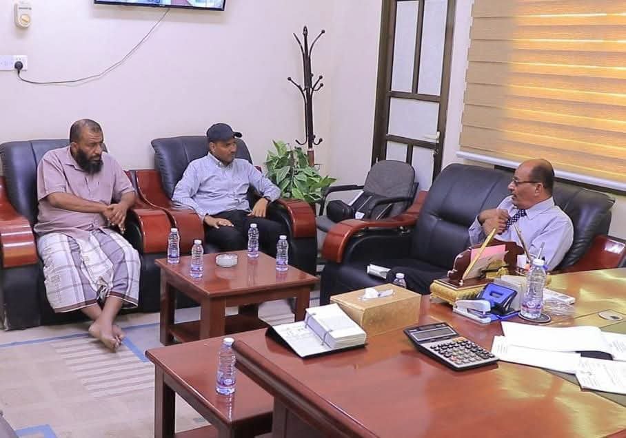 مناقشة أوضاع الكهرباء بوادي حضرموت وخطط الحد من الانقطاعات وتحسين الخدمة