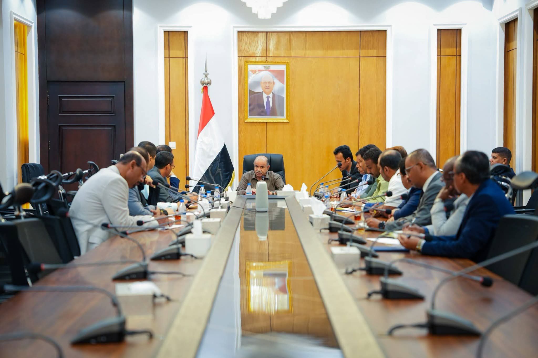 حضرموت ترفع جاهزيتها لمواجهة الطوارئ وتضمن استمرارية الخدمات الأساسية